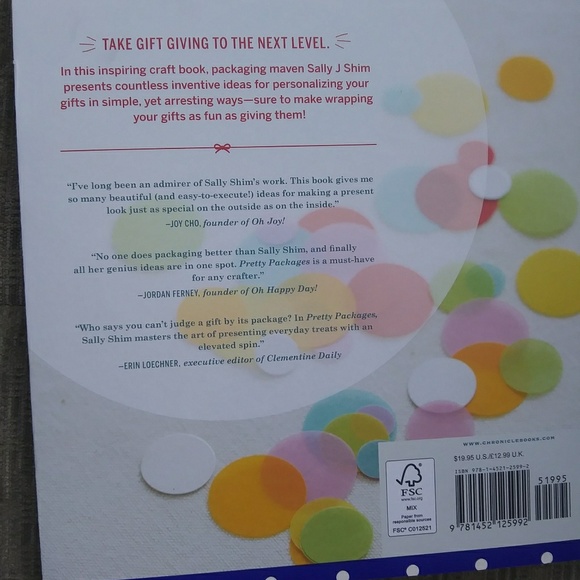 Pretty Packages Book - Picture 2 of 4